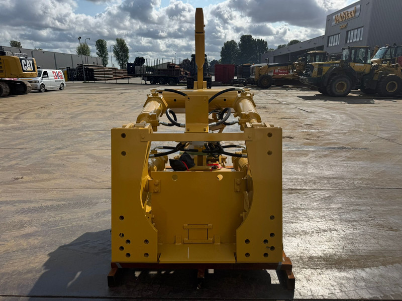 Caterpillar D8T D8R D8N Single Shank Ripper (forged shanks) - Zabijač: slika 4 Caterpillar D8T D8R D8N Single Shank Ripper (forged shanks) - Zabijač: slika 4