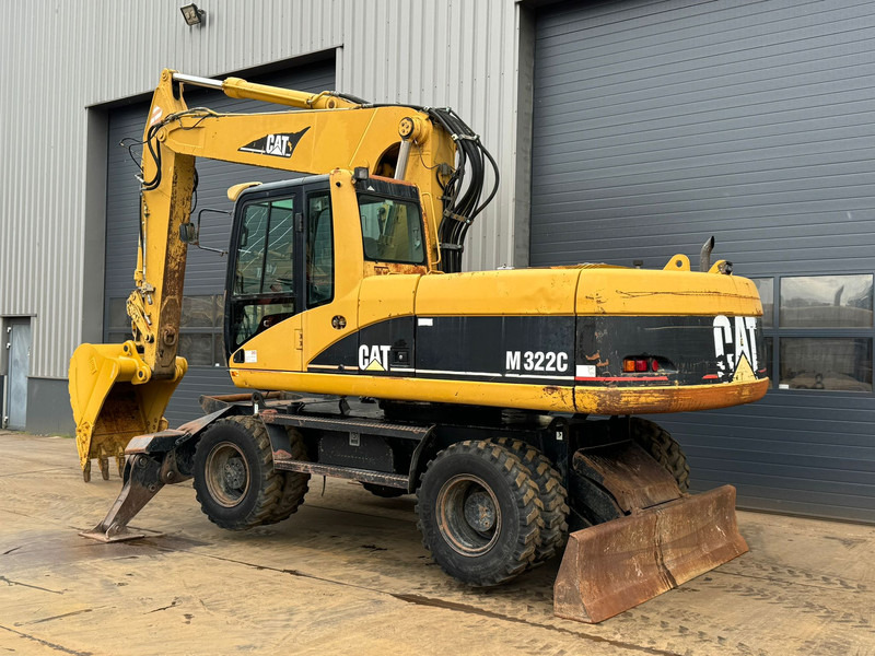 Caterpillar M322C - Hydraulic stabilizers / VA Triple boom / CE-certified, - Bager točkaš: slika 3 Caterpillar M322C - Hydraulic stabilizers / VA Triple boom / CE-certified, - Bager točkaš: slika 3