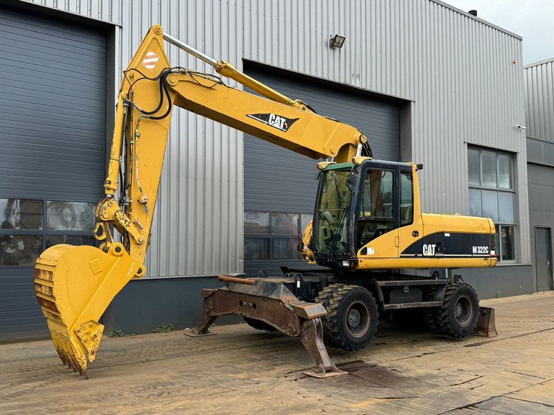 Caterpillar M322C - Hydraulic stabilizers / VA Triple boom / CE-certified, - Bager točkaš: slika 2 Caterpillar M322C - Hydraulic stabilizers / VA Triple boom / CE-certified, - Bager točkaš: slika 2