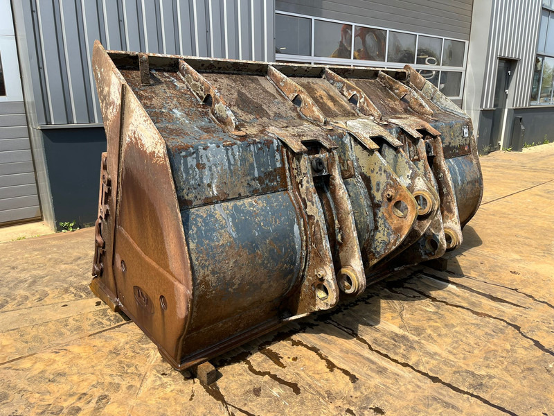 Doosan Bucket DL420-3 4500 l - Kašika: slika 1 Doosan Bucket DL420-3 4500 l - Kašika: slika 1