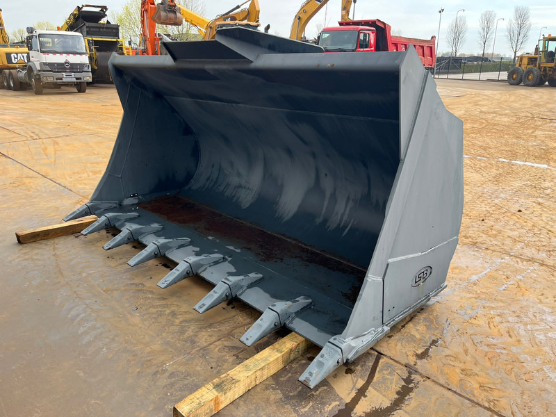 Doosan Bucket DL450-3 4700 l - Kašika: slika 2 Doosan Bucket DL450-3 4700 l - Kašika: slika 2