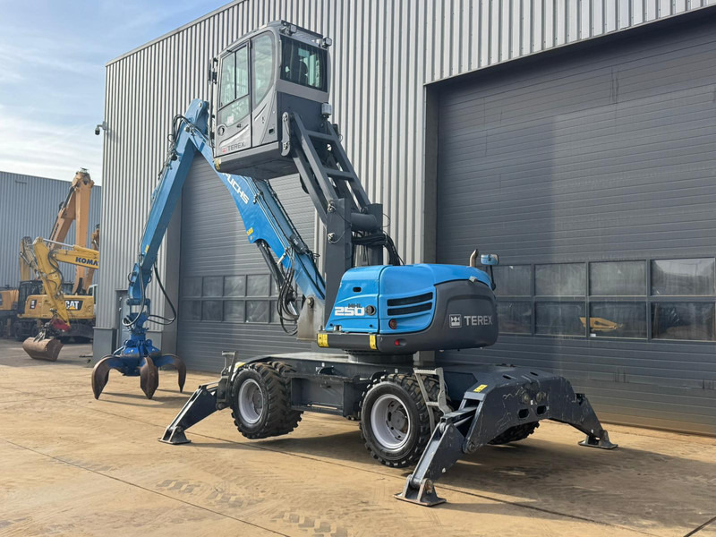 Fuchs MHL 250 - Bager za obradu otpada/ Industrije: slika 3 Fuchs MHL 250 - Bager za obradu otpada/ Industrije: slika 3