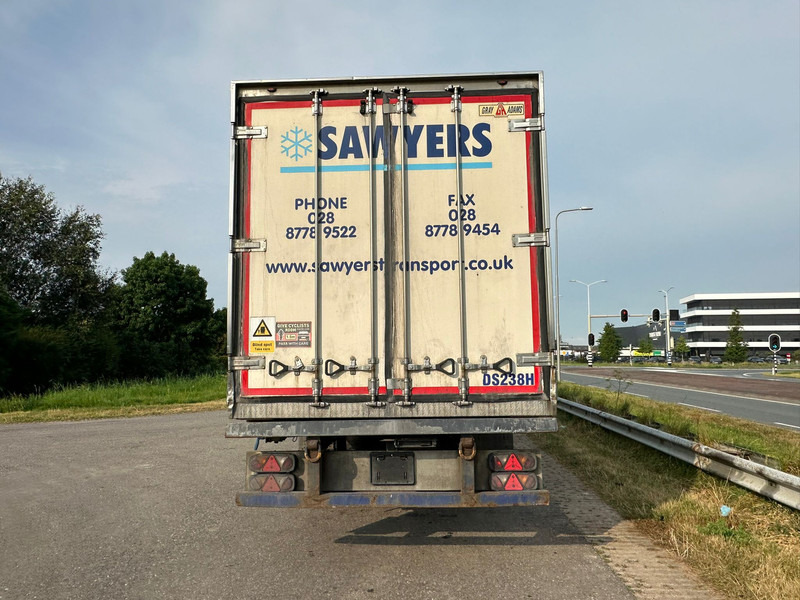 Gray and Adams Meat Hook Thermo King SLXE 400 - Poluprikolica hladnjače: slika 4 Gray and Adams Meat Hook Thermo King SLXE 400 - Poluprikolica hladnjače: slika 4