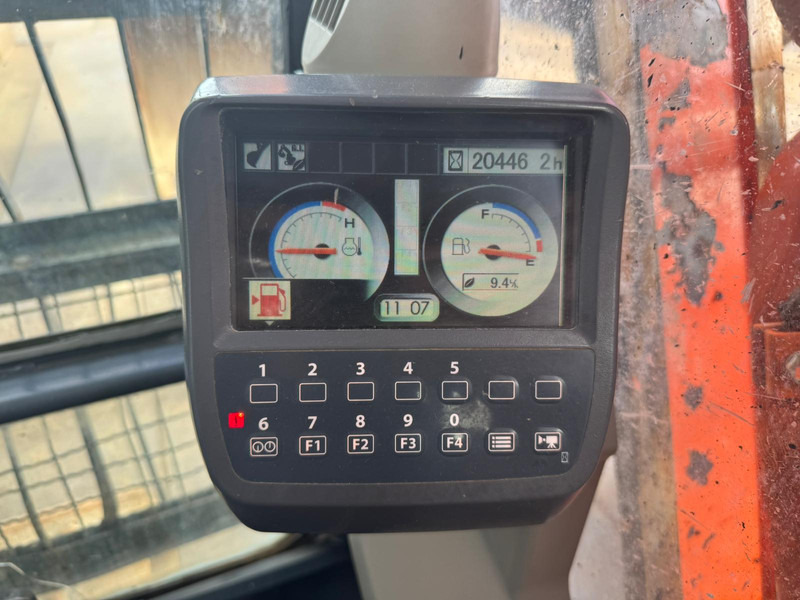 Bager guseničar Hitachi ZX670LCH-3: slika 11