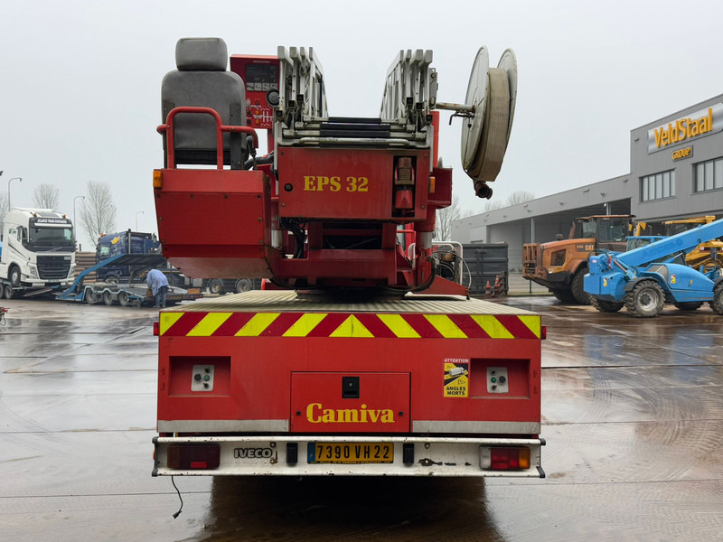 Iveco 130E23 4x2 Firetruck - Vatrogasni kamion: slika 4 Iveco 130E23 4x2 Firetruck - Vatrogasni kamion: slika 4