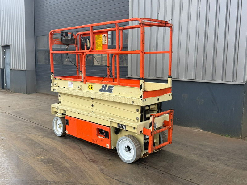 JLG JLG 2033 Schaarhoogwerker - Lift u obliku makaza: slika 2 JLG JLG 2033 Schaarhoogwerker - Lift u obliku makaza: slika 2