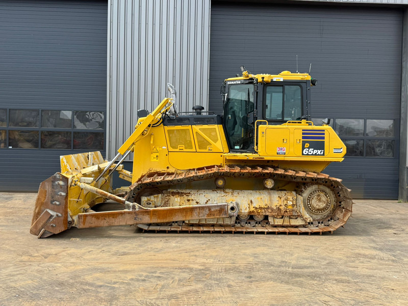 Komatsu D65PXi-18 - Buldožer: slika 1 Komatsu D65PXi-18 - Buldožer: slika 1