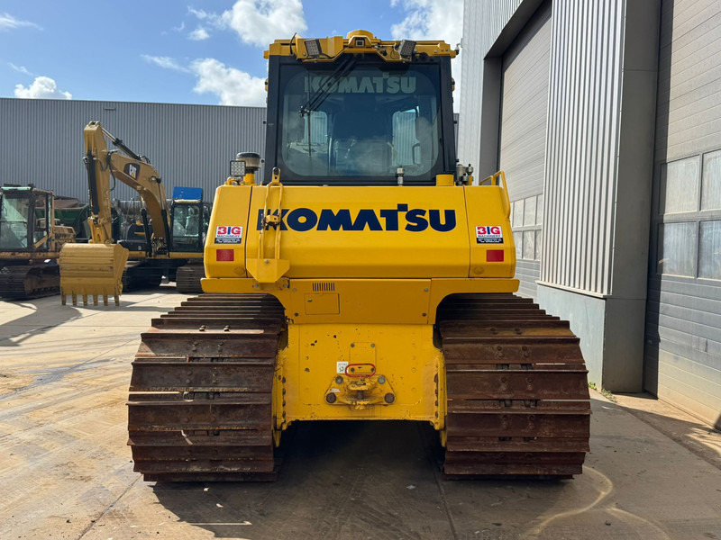 Komatsu D65PXi-18 | TOPCON GPS - Buldožer: slika 4 Komatsu D65PXi-18 | TOPCON GPS - Buldožer: slika 4