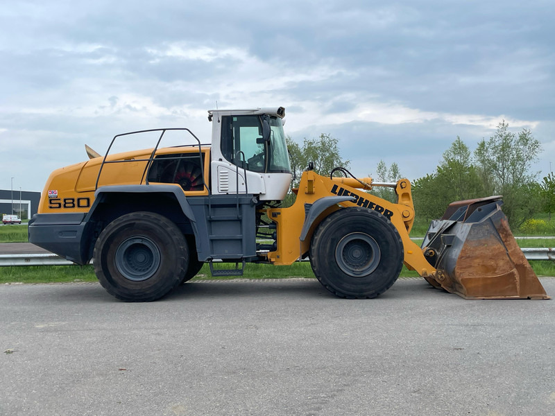 Liebherr L580 - Utovarivač točkaš: slika 5 Liebherr L580 - Utovarivač točkaš: slika 5
