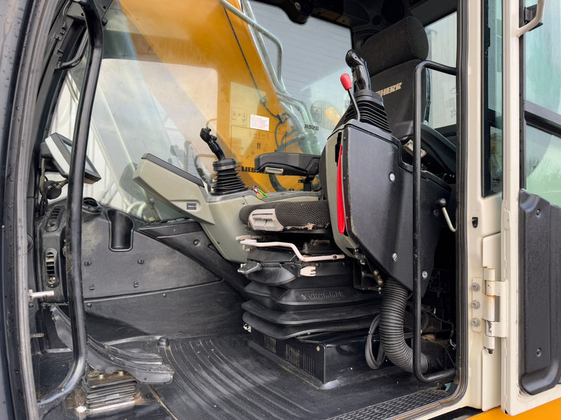 Bager guseničar Liebherr R926 LC: slika 9 Bager guseničar Liebherr R926 LC: slika 9