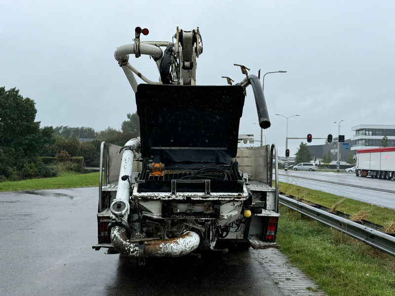MAN TGA 26.360 6x4 with Putzmeister BSF24-4.16 24m Concrete Pump - Auto pumpa za beton: slika 4 MAN TGA 26.360 6x4 with Putzmeister BSF24-4.16 24m Concrete Pump - Auto pumpa za beton: slika 4