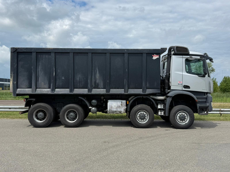 MERCEDESBENZ Arocs 4848 8x8 tipper - Istovarivač: slika 5 MERCEDESBENZ Arocs 4848 8x8 tipper - Istovarivač: slika 5