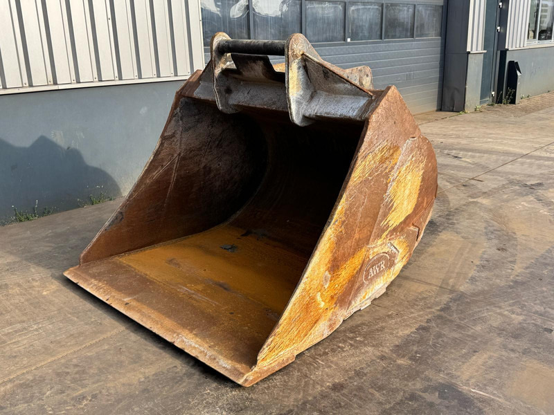 Onbekend AWR BUCKET - Kašika: slika 1 Onbekend AWR BUCKET - Kašika: slika 1