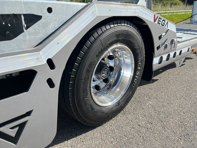 Poluprikolica za prevoz automobila novi VEGA Trailer PROMAX 3 axle trucktransporter direct rijden!!!!!!!!!!!: slika 16
