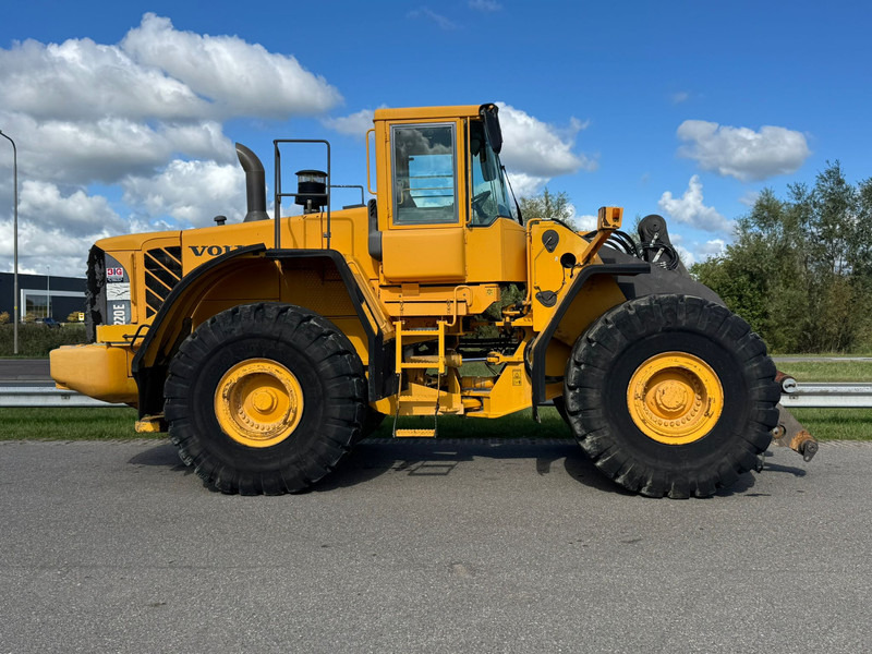 Volvo L220E - Utovarivač točkaš: slika 5 Volvo L220E - Utovarivač točkaš: slika 5