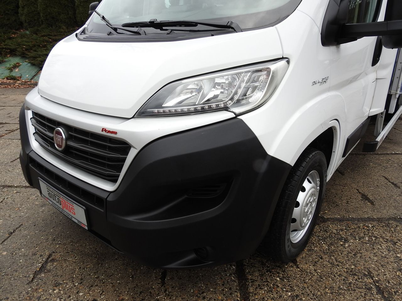 Dostavno vozilo sa ceradom FIAT DUCATO TARPAULIN LIFT 9 PALLETS WEBASTO CRUISE CONTROL A/C LED LAMP 180HP: slika 19 Dostavno vozilo sa ceradom FIAT DUCATO TARPAULIN LIFT 9 PALLETS WEBASTO CRUISE CONTROL A/C LED LAMP 180HP: slika 19