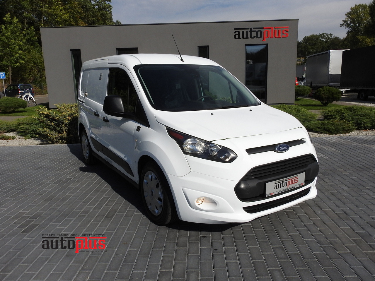 FORD TRANSIT CONNECT VAN CRUISE CONTROL NAVIGATION AIR CONDITIONING 100HP - Furgon: slika 1 FORD TRANSIT CONNECT VAN CRUISE CONTROL NAVIGATION AIR CONDITIONING 100HP - Furgon: slika 1