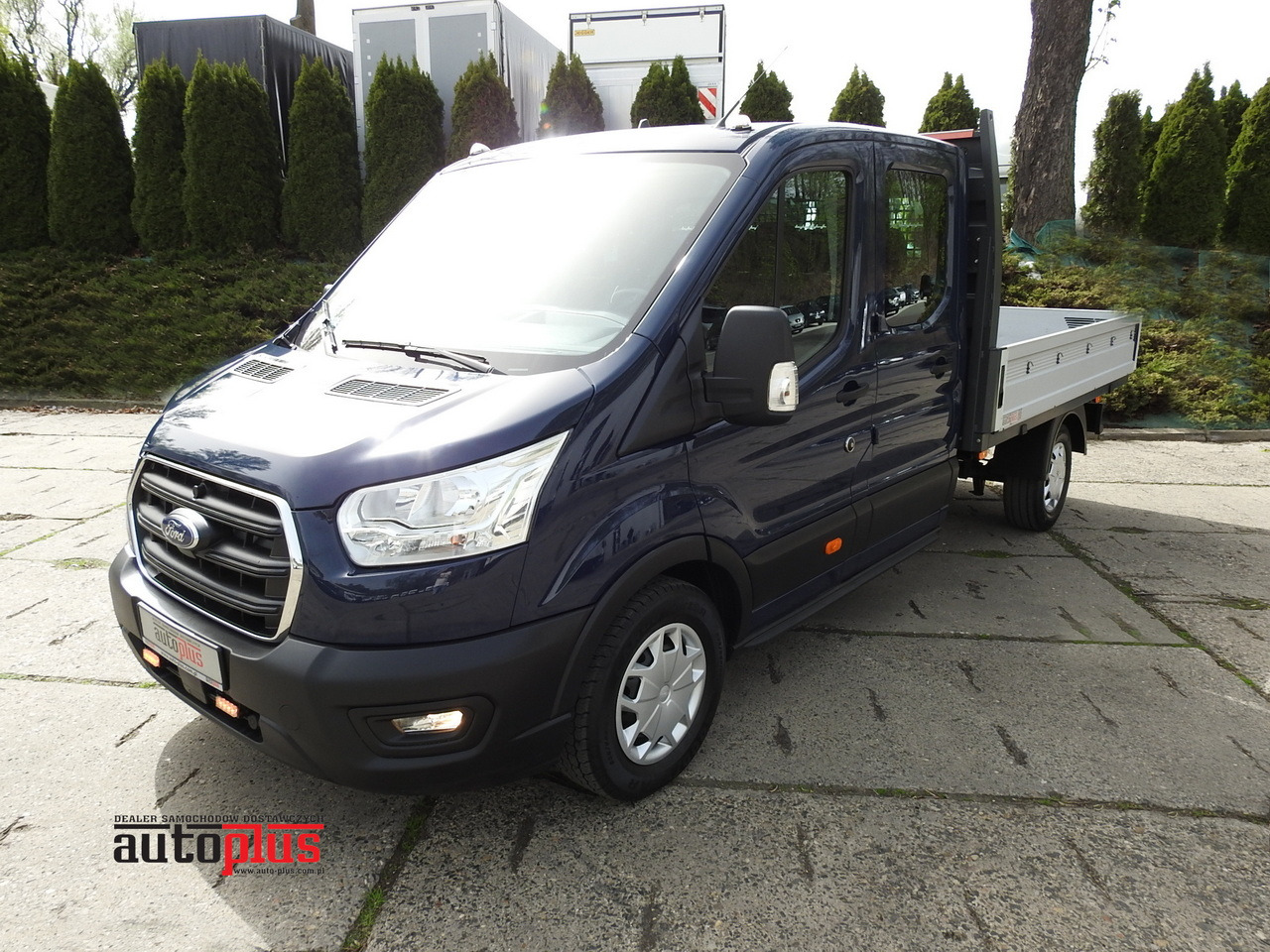 FORD TRANSIT STAKE BODY DOUBLE CABIN DOKA 7 SEATS CRUISE CONTROL AIR CONDITIONING LED LIGHTS 130HP - Dostavno vozilo sa duplom kabinom: slika 1 FORD TRANSIT STAKE BODY DOUBLE CABIN DOKA 7 SEATS CRUISE CONTROL AIR CONDITIONING LED LIGHTS 130HP - Dostavno vozilo sa duplom kabinom: slika 1