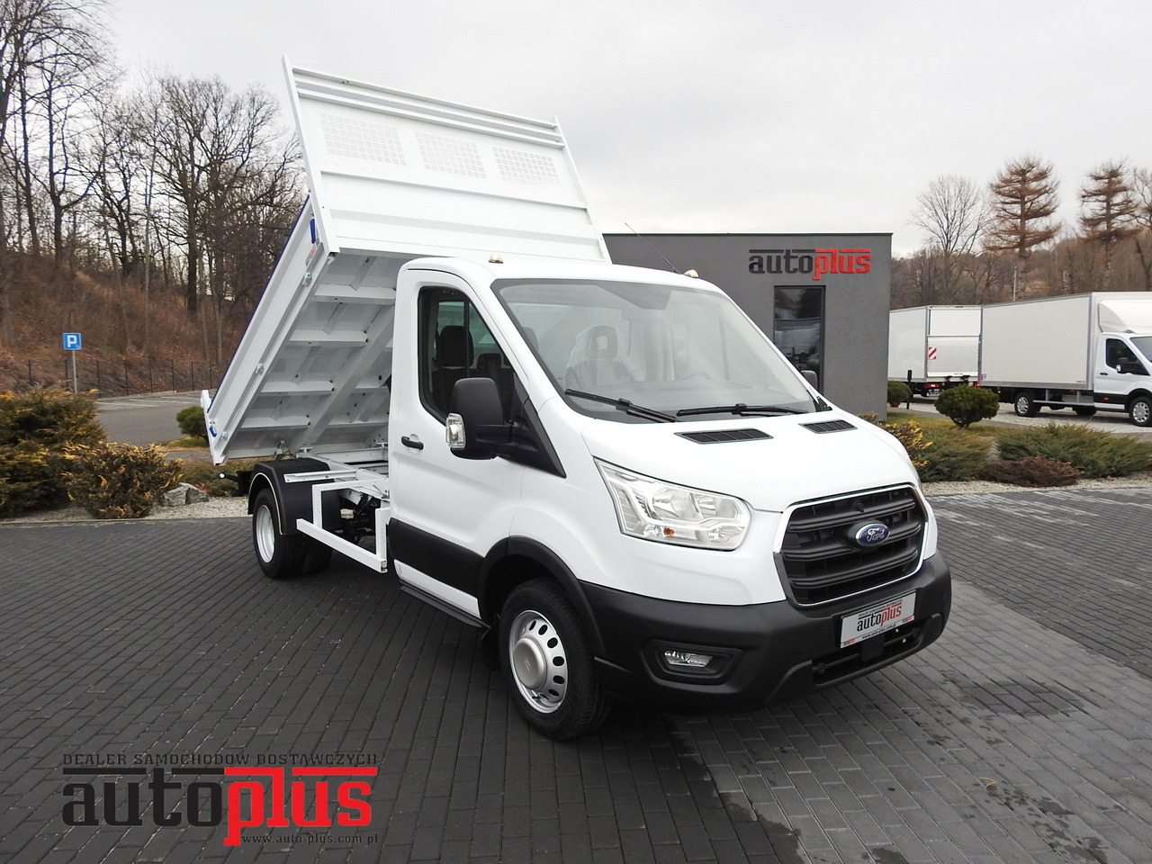 FORD TRANSIT TIPPER LED LIGHTS TWIN WHEELS AIR CONDITIONING 130HP - Dostavno vozilo istovarivač: slika 1 FORD TRANSIT TIPPER LED LIGHTS TWIN WHEELS AIR CONDITIONING 130HP - Dostavno vozilo istovarivač: slika 1