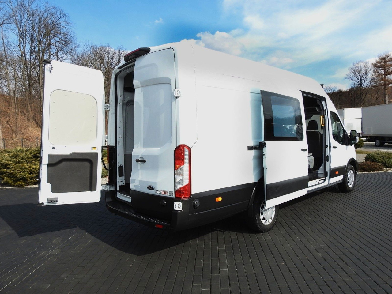 Ford TRANSIT KASTENWAGEN DOPPELKABINE 6 SITZE A/C - Furgon, Dostavno vozilo sa duplom kabinom: slika 3 Ford TRANSIT KASTENWAGEN DOPPELKABINE 6 SITZE A/C - Furgon, Dostavno vozilo sa duplom kabinom: slika 3