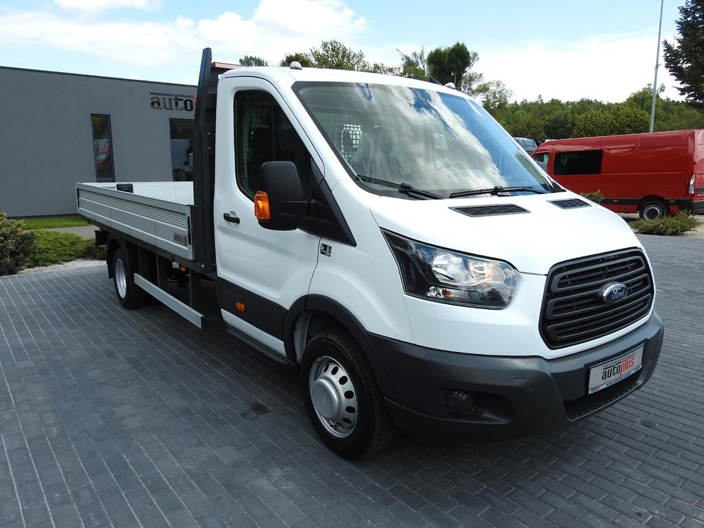 Ford TRANSIT PRITSCHE 8 PALETTEN ZWILLINGSRÄDER 130PS - Dostavno vozilo sa otvorenom sandukom: slika 4 Ford TRANSIT PRITSCHE 8 PALETTEN ZWILLINGSRÄDER 130PS - Dostavno vozilo sa otvorenom sandukom: slika 4