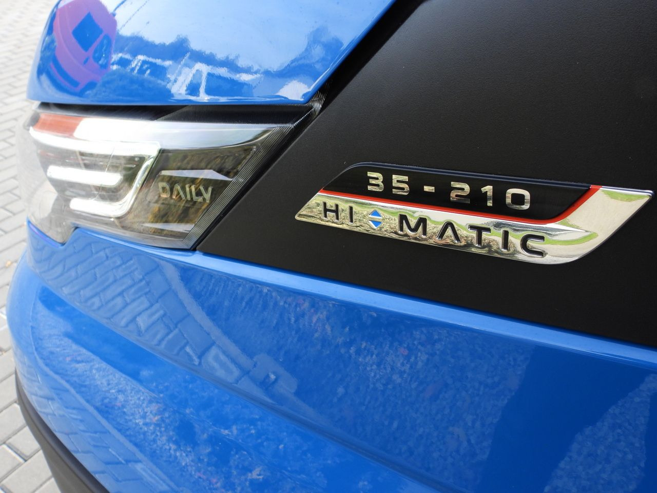 IVECO DAILY 35S21 TARPAULIN 10 PALLETS WEBASTO CRUISE CONTROL NAVIGATION LED LIGHTS AUTOMATIC TRANSMISSION HI-MATIC AIR CONDITIONING 210HP IVECO DAILY 35S21 TARPAULIN 10 PALLETS WEBASTO CRUISE CONTROL NAVIGATION LED LIGHTS AUTOMATIC TRANSMISSION HI-MATIC AIR CONDITIONING 210HP: slika 22 IVECO DAILY 35S21 TARPAULIN 10 PALLETS WEBASTO CRUISE CONTROL NAVIGATION LED LIGHTS AUTOMATIC TRANSMISSION HI-MATIC AIR CONDITIONING 210HP IVECO DAILY 35S21 TARPAULIN 10 PALLETS WEBASTO CRUISE CONTROL NAVIGATION LED LIGHTS AUTOMATIC TRANSMISSION HI-MATIC AIR CONDITIONING 210HP: slika 22