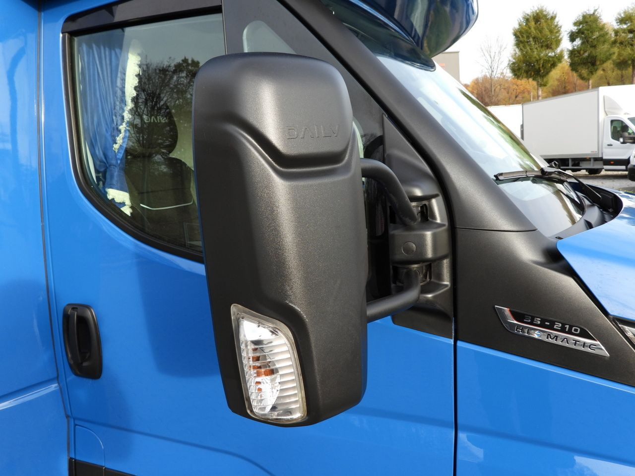 IVECO DAILY 35S21 TARPAULIN 10 PALLETS WEBASTO CRUISE CONTROL NAVIGATION LED LIGHTS AUTOMATIC TRANSMISSION HI-MATIC AIR CONDITIONING 210HP IVECO DAILY 35S21 TARPAULIN 10 PALLETS WEBASTO CRUISE CONTROL NAVIGATION LED LIGHTS AUTOMATIC TRANSMISSION HI-MATIC AIR CONDITIONING 210HP: slika 23 IVECO DAILY 35S21 TARPAULIN 10 PALLETS WEBASTO CRUISE CONTROL NAVIGATION LED LIGHTS AUTOMATIC TRANSMISSION HI-MATIC AIR CONDITIONING 210HP IVECO DAILY 35S21 TARPAULIN 10 PALLETS WEBASTO CRUISE CONTROL NAVIGATION LED LIGHTS AUTOMATIC TRANSMISSION HI-MATIC AIR CONDITIONING 210HP: slika 23