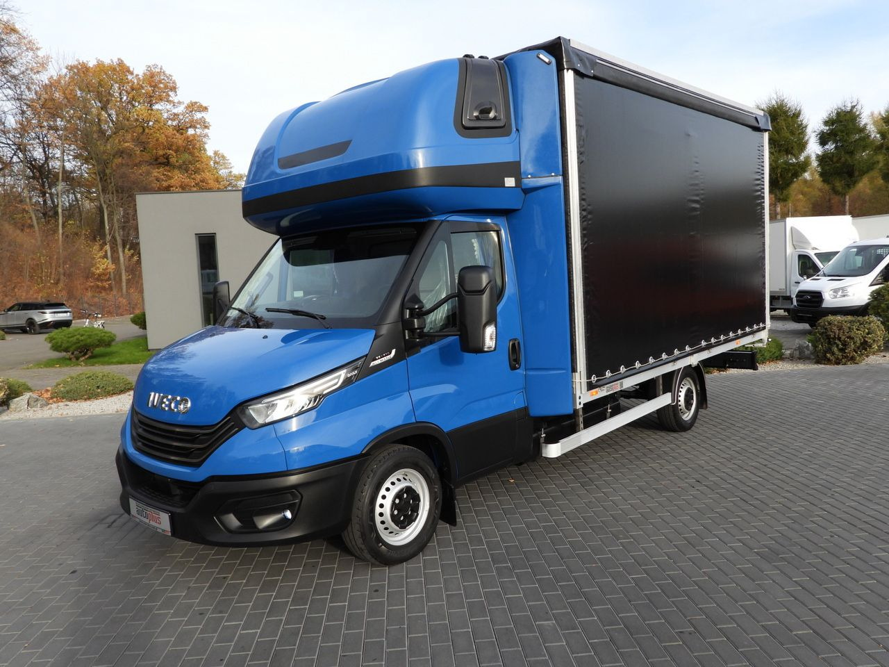 IVECO DAILY 35S21 TARPAULIN 10 PALLETS WEBASTO CRUISE CONTROL NAVIGATION LED LIGHTS AUTOMATIC TRANSMISSION HI-MATIC AIR CONDITIONING 210HP IVECO DAILY 35S21 TARPAULIN 10 PALLETS WEBASTO CRUISE CONTROL NAVIGATION LED LIGHTS AUTOMATIC TRANSMISSION HI-MATIC AIR CONDITIONING 210HP: slika 18 IVECO DAILY 35S21 TARPAULIN 10 PALLETS WEBASTO CRUISE CONTROL NAVIGATION LED LIGHTS AUTOMATIC TRANSMISSION HI-MATIC AIR CONDITIONING 210HP IVECO DAILY 35S21 TARPAULIN 10 PALLETS WEBASTO CRUISE CONTROL NAVIGATION LED LIGHTS AUTOMATIC TRANSMISSION HI-MATIC AIR CONDITIONING 210HP: slika 18