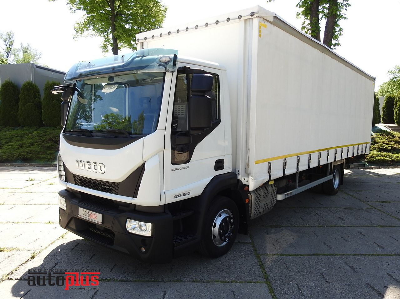 IVECO EUROCARGO 120 - 220 TARPAULIN LIFT 20 PALLETS LED LIGHTS AUTOMATIC TRANSMISSION HI-MATIC TWIN WHEELS AIR CONDITIONING 220HP - Dostavno vozilo sa ceradom: slika 1 IVECO EUROCARGO 120 - 220 TARPAULIN LIFT 20 PALLETS LED LIGHTS AUTOMATIC TRANSMISSION HI-MATIC TWIN WHEELS AIR CONDITIONING 220HP - Dostavno vozilo sa ceradom: slika 1