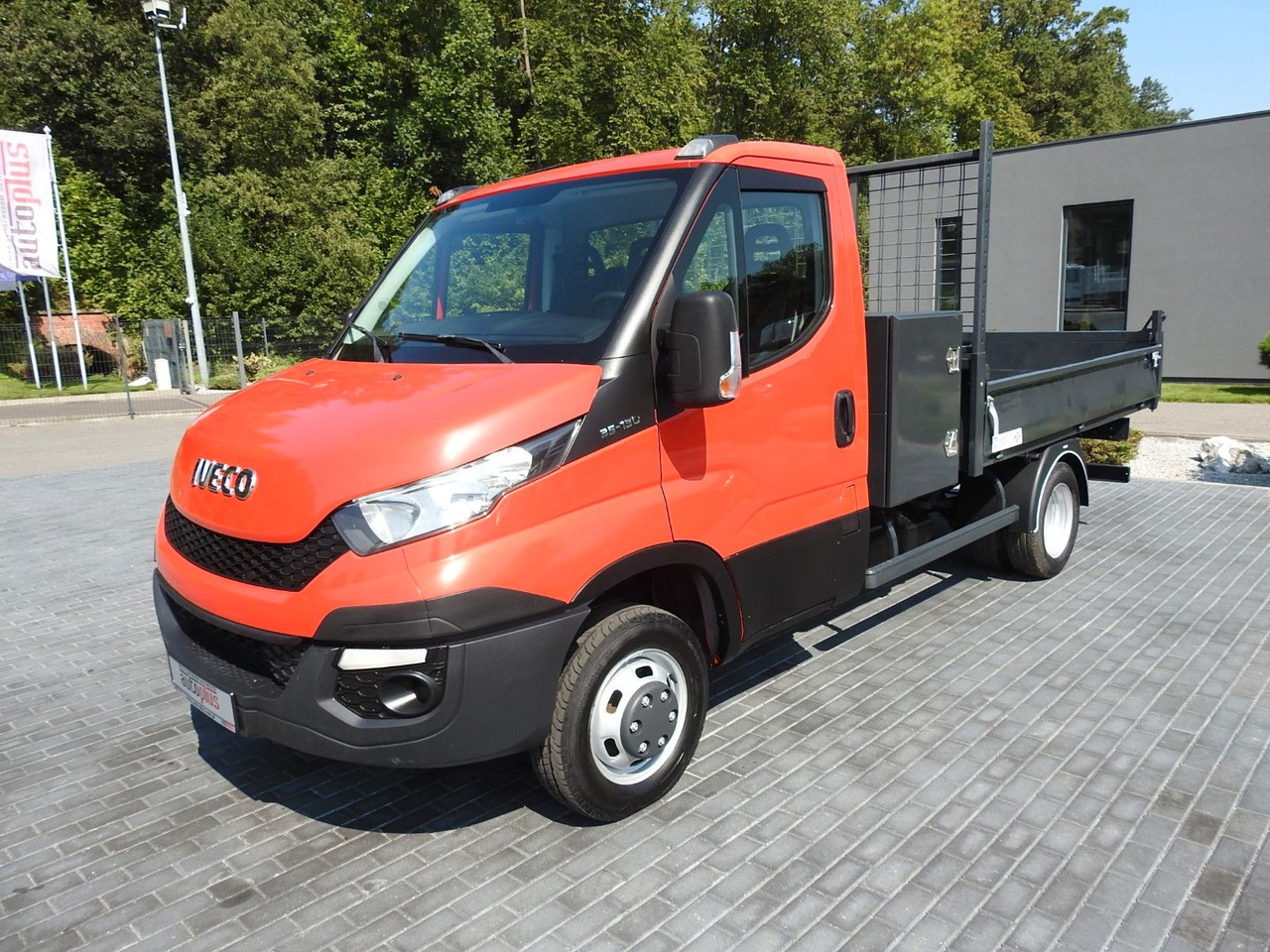 Dostavno vozilo istovarivač Iveco DAILY 35C13 KIPPER TEMPOMAT A/C ZWILLINGSRÄDER: slika 6