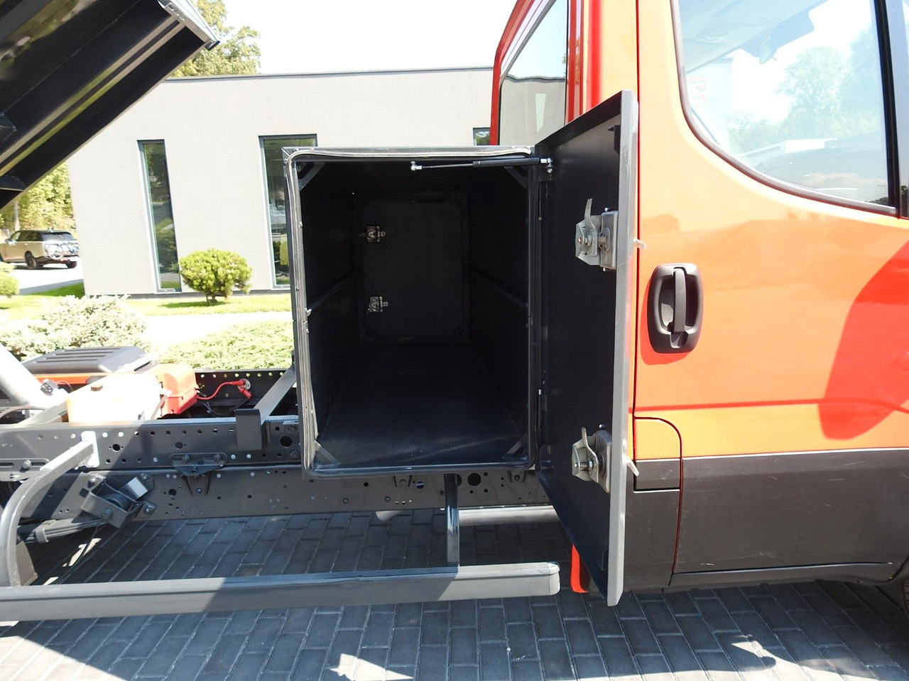 Dostavno vozilo istovarivač Iveco DAILY 35C13 KIPPER TEMPOMAT A/C ZWILLINGSRÄDER: slika 19