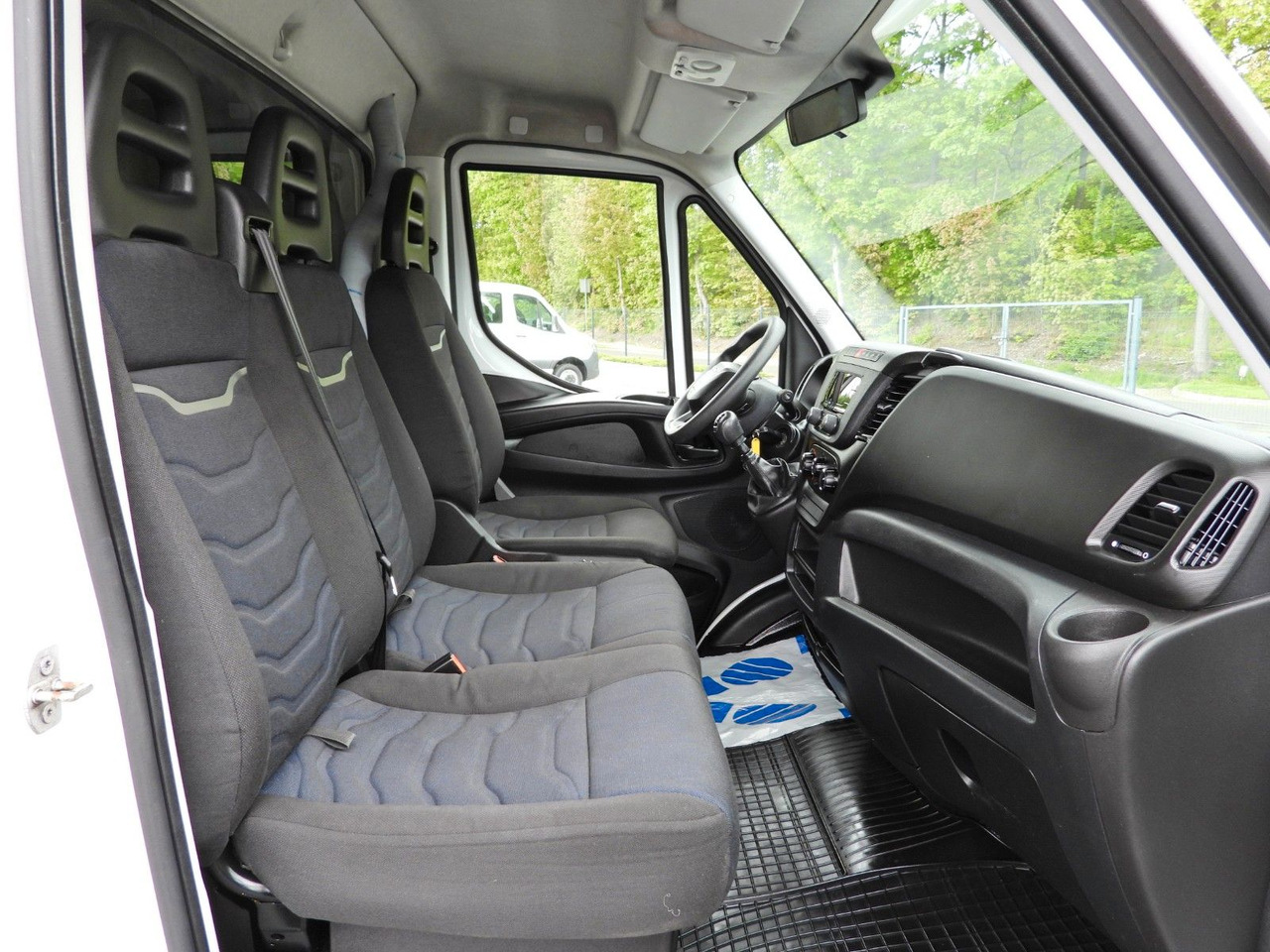 Dostavno vozilo sa ceradom Iveco DAILY  35S18 PRITSCHE PLANE 10 PALETTEN WEBASTO: slika 28