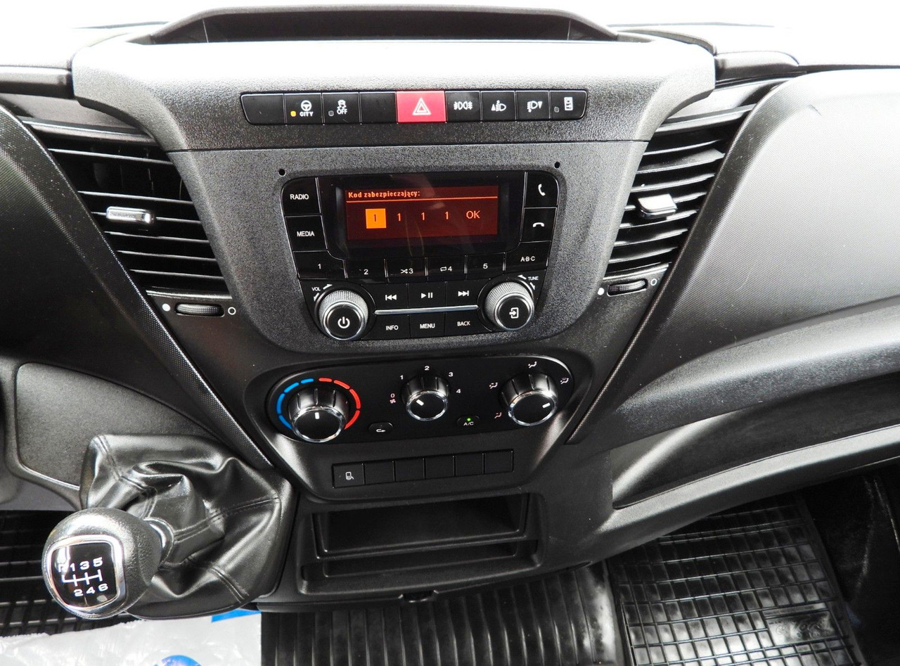 Dostavno vozilo sa ceradom Iveco DAILY  35S18 PRITSCHE PLANE 10 PALETTEN WEBASTO: slika 27