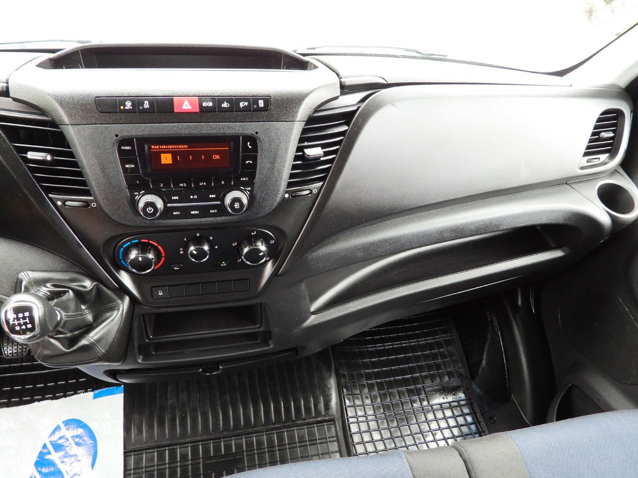 Dostavno vozilo sa ceradom Iveco DAILY  35S18 PRITSCHE PLANE 10 PALETTEN WEBASTO: slika 26