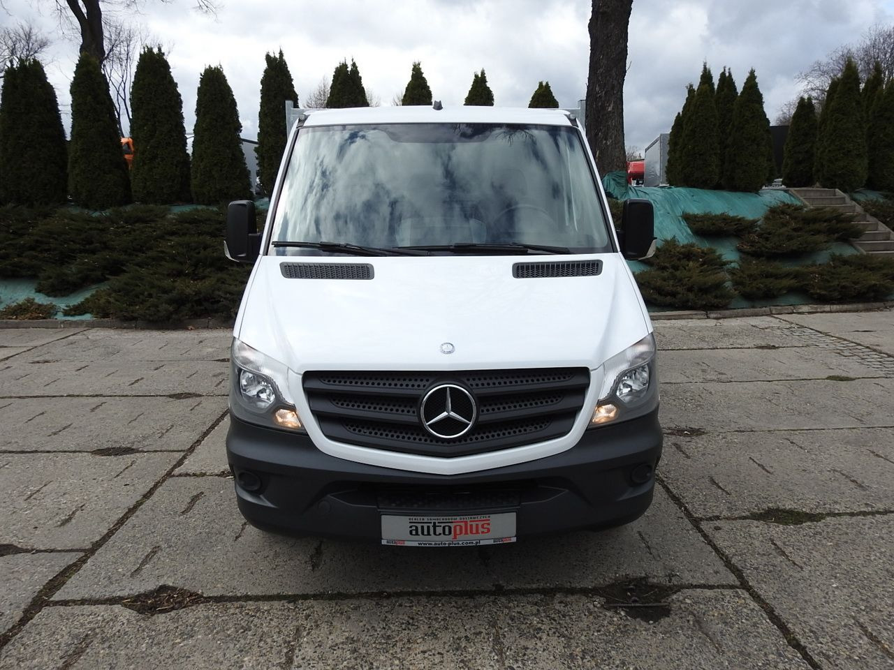 MERCEDES SPRINTER 316 THREE-WAY TIPPER CRUISE CONTROL AUTOMATIC TRANSMISSION AIR CONDITIONING 160HP - Dostavno vozilo istovarivač: slika 5 MERCEDES SPRINTER 316 THREE-WAY TIPPER CRUISE CONTROL AUTOMATIC TRANSMISSION AIR CONDITIONING 160HP - Dostavno vozilo istovarivač: slika 5