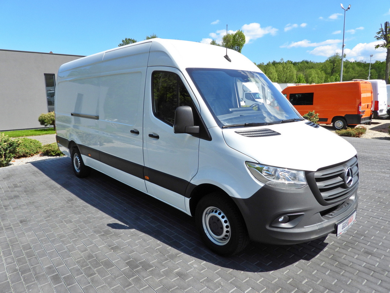 MERCEDES SPRINTER 316 VAN AIR CONDITIONING 165HP - Furgon: slika 4 MERCEDES SPRINTER 316 VAN AIR CONDITIONING 165HP - Furgon: slika 4