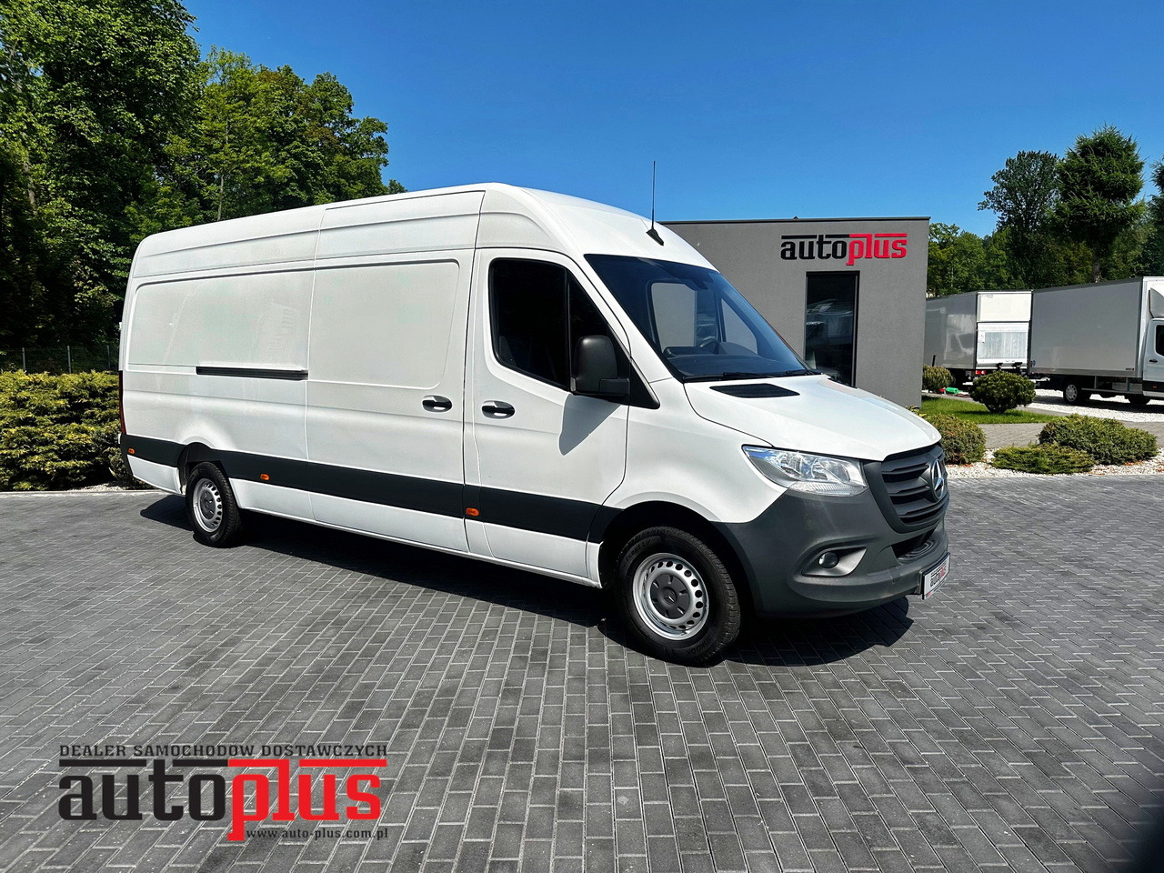 MERCEDES SPRINTER 316 VAN AIR CONDITIONING 165HP - Furgon: slika 1 MERCEDES SPRINTER 316 VAN AIR CONDITIONING 165HP - Furgon: slika 1