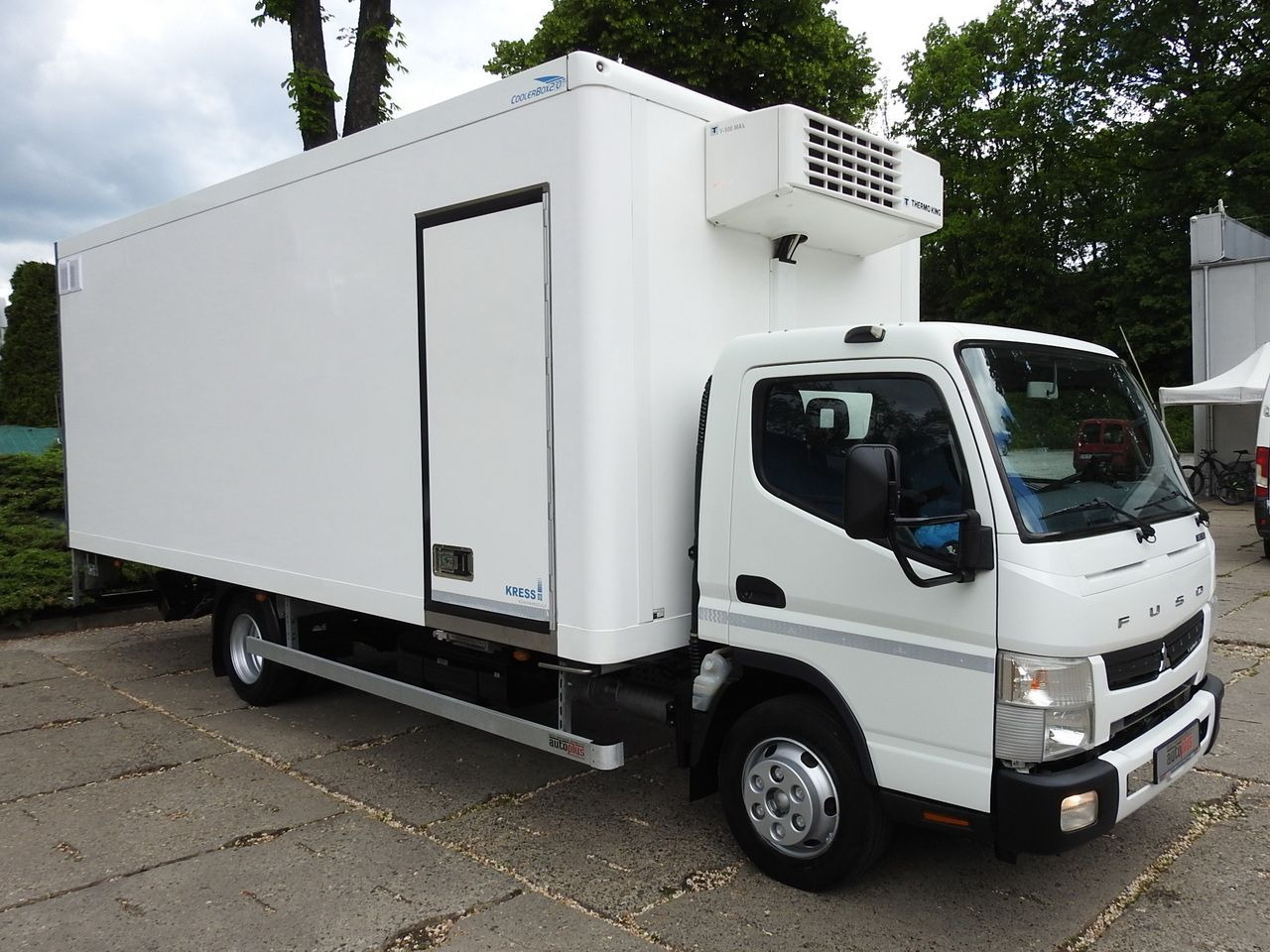 MITSUBISHI CANTER FUSO 7C15 REGRIGERATOR BOX -4*C LIFT POWER SUPPLY 230V AIR CONDITIONING AUTOMATIC TRANSMISSION 150HP - Hladnjača: slika 4 MITSUBISHI CANTER FUSO 7C15 REGRIGERATOR BOX -4*C LIFT POWER SUPPLY 230V AIR CONDITIONING AUTOMATIC TRANSMISSION 150HP - Hladnjača: slika 4