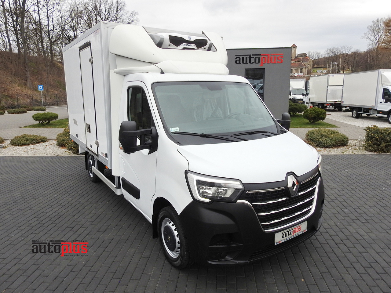 RENAULT MASTER REGRIGERATOR BOX 0*C LED LIGHTS AIR CONDITIONING 145HP - Dostavno vozilo hladnjača: slika 1 RENAULT MASTER REGRIGERATOR BOX 0*C LED LIGHTS AIR CONDITIONING 145HP - Dostavno vozilo hladnjača: slika 1