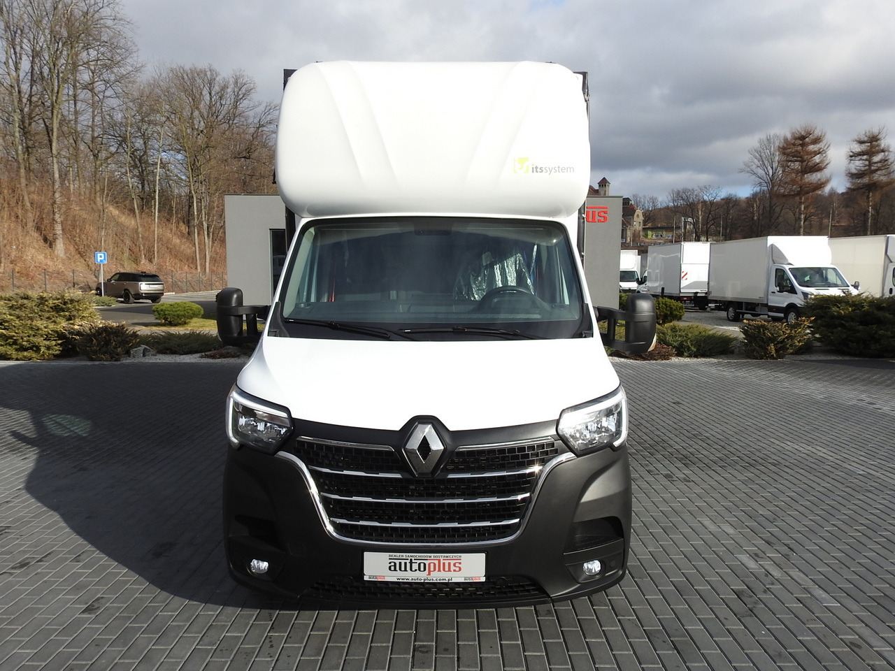 RENAULT MASTER TARPAULIN 10 PALLETS CRUISE CONTROL AIR CONDITIONING LED LIGHTS PNEUMATICS 165HP - Dostavno vozilo sa ceradom: slika 5 RENAULT MASTER TARPAULIN 10 PALLETS CRUISE CONTROL AIR CONDITIONING LED LIGHTS PNEUMATICS 165HP - Dostavno vozilo sa ceradom: slika 5