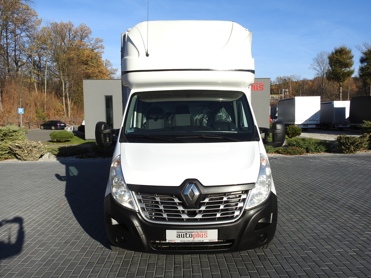 RENAULT MASTER TARPAULIN 10 PALLETS CRUISE CONTROL AIR CONDITIONING PNEUMATICS 170HP - Dostavno vozilo sa ceradom: slika 5 RENAULT MASTER TARPAULIN 10 PALLETS CRUISE CONTROL AIR CONDITIONING PNEUMATICS 170HP - Dostavno vozilo sa ceradom: slika 5