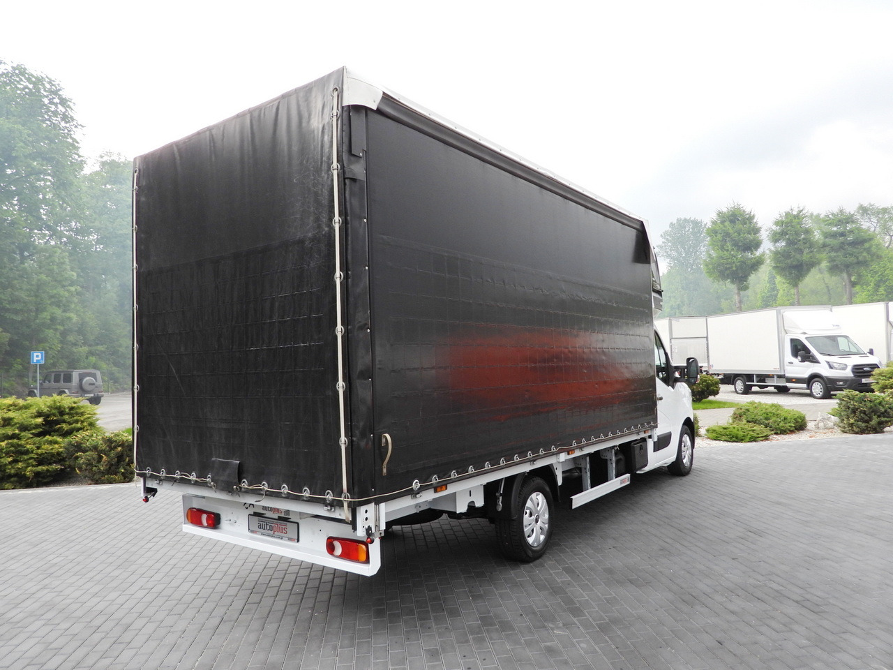 RENAULT MASTER TARPAULIN 10 PALLETS WEBASTO CRUISE CONTROL LED LIGHTS PNEUMATICS AIR CONDITIONING 165HP - Dostavno vozilo sa ceradom: slika 3 RENAULT MASTER TARPAULIN 10 PALLETS WEBASTO CRUISE CONTROL LED LIGHTS PNEUMATICS AIR CONDITIONING 165HP - Dostavno vozilo sa ceradom: slika 3
