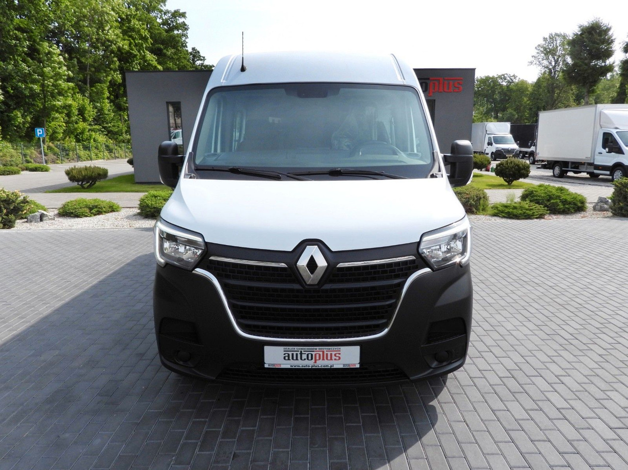 Renault MASTER KASTENWAGEN DOPPELKABINE 7 SITZE TEMPOMAT - Furgon, Dostavno vozilo sa duplom kabinom: slika 5 Renault MASTER KASTENWAGEN DOPPELKABINE 7 SITZE TEMPOMAT - Furgon, Dostavno vozilo sa duplom kabinom: slika 5