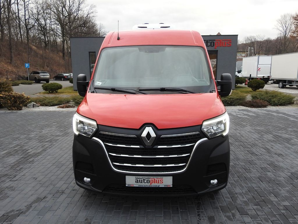 Renault MASTER KÜHLKASTENWAGEN 1*C TEMPOMAT KLIMAANLAGE - Dostavno vozilo hladnjača: slika 5 Renault MASTER KÜHLKASTENWAGEN 1*C TEMPOMAT KLIMAANLAGE - Dostavno vozilo hladnjača: slika 5