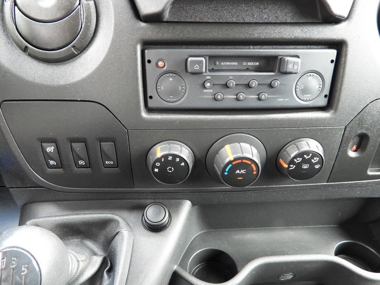 Dostavno vozilo hladnjača Renault MASTER  KÜHLKASTENWAGEN -20*C  TEMPOMAT Renault MASTER  KÜHLKASTENWAGEN -20*C  TEMPOMAT: slika 27