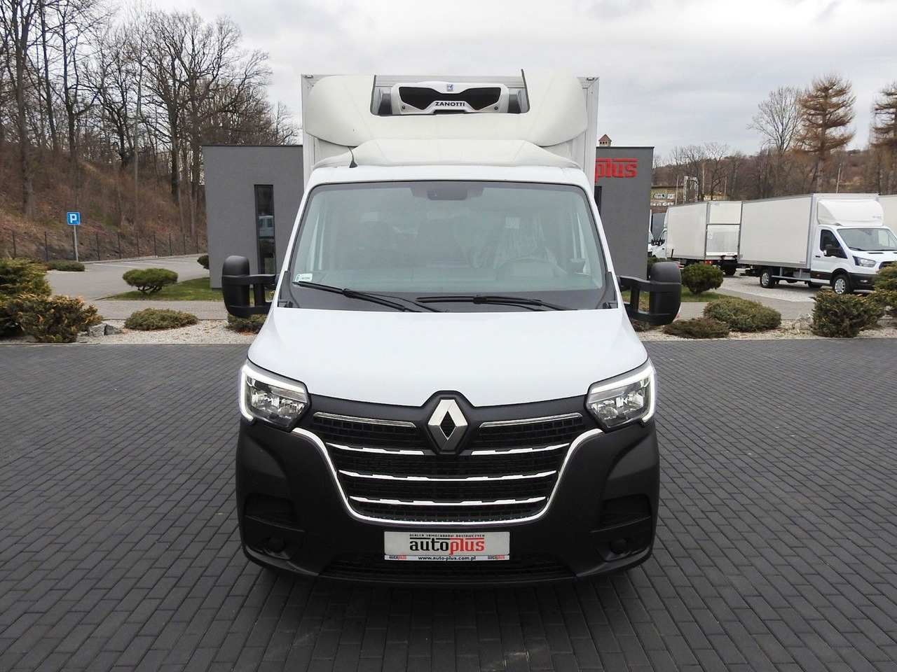 Renault MASTER KÜHLKOFFER 0*C LED LICHTER KLIMAANLAGE - Dostavno vozilo hladnjača: slika 5 Renault MASTER KÜHLKOFFER 0*C LED LICHTER KLIMAANLAGE - Dostavno vozilo hladnjača: slika 5
