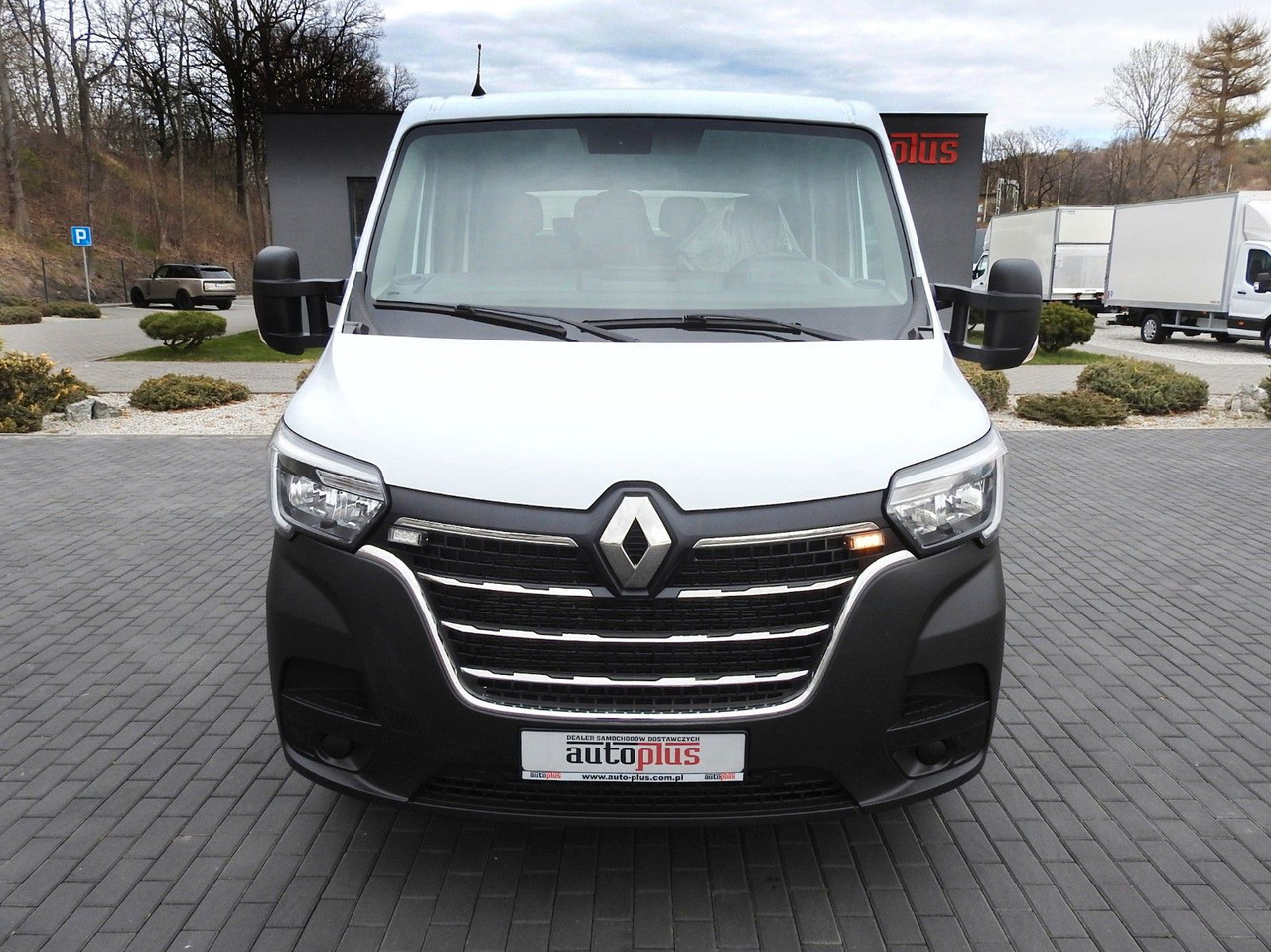 Renault MASTER PRITSCHE DOPPELKABINE DOKA 7 SITZE A/C - Dostavno vozilo sa otvorenom sandukom, Dostavno vozilo sa duplom kabinom: slika 4 Renault MASTER PRITSCHE DOPPELKABINE DOKA 7 SITZE A/C - Dostavno vozilo sa otvorenom sandukom, Dostavno vozilo sa duplom kabinom: slika 4