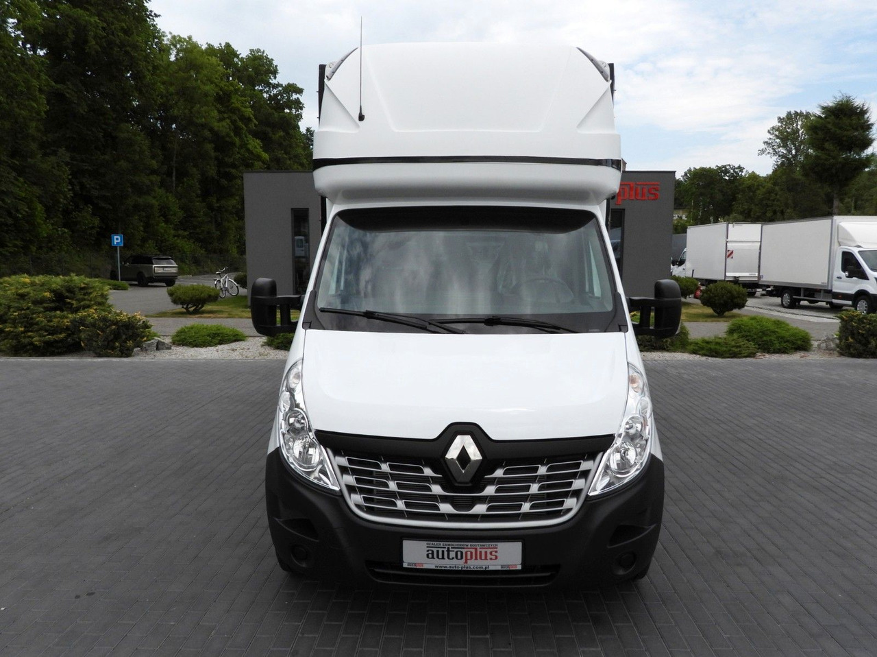 Renault MASTER PRITSCHE PLANE 8 PALETTEN WEBASTO - Dostavno vozilo sa ceradom: slika 5 Renault MASTER PRITSCHE PLANE 8 PALETTEN WEBASTO - Dostavno vozilo sa ceradom: slika 5