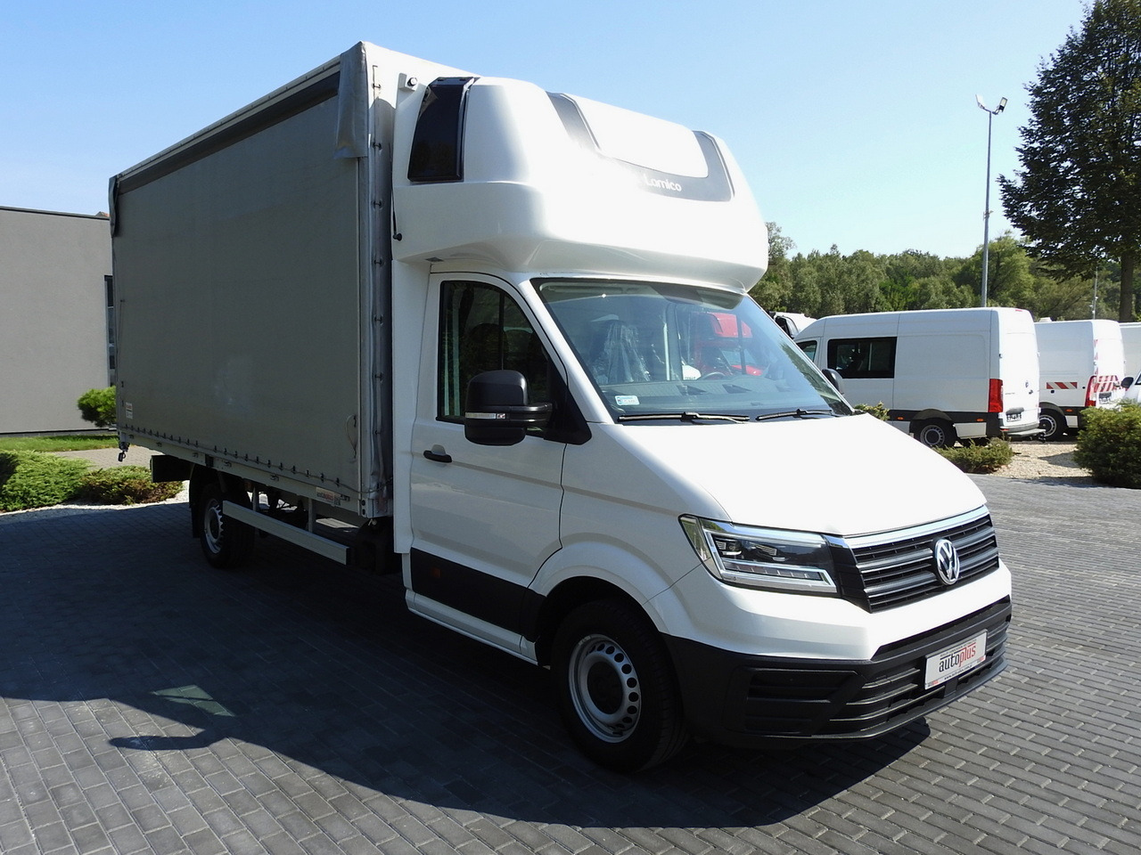 VOLKSWAGEN CRAFTER TARPAULIN 10 PALLETS WEBASTO CRUISE CONTROL AIR CONDITIONING LED LIGHTS 180HP - Dostavno vozilo sa ceradom: slika 4 VOLKSWAGEN CRAFTER TARPAULIN 10 PALLETS WEBASTO CRUISE CONTROL AIR CONDITIONING LED LIGHTS 180HP - Dostavno vozilo sa ceradom: slika 4