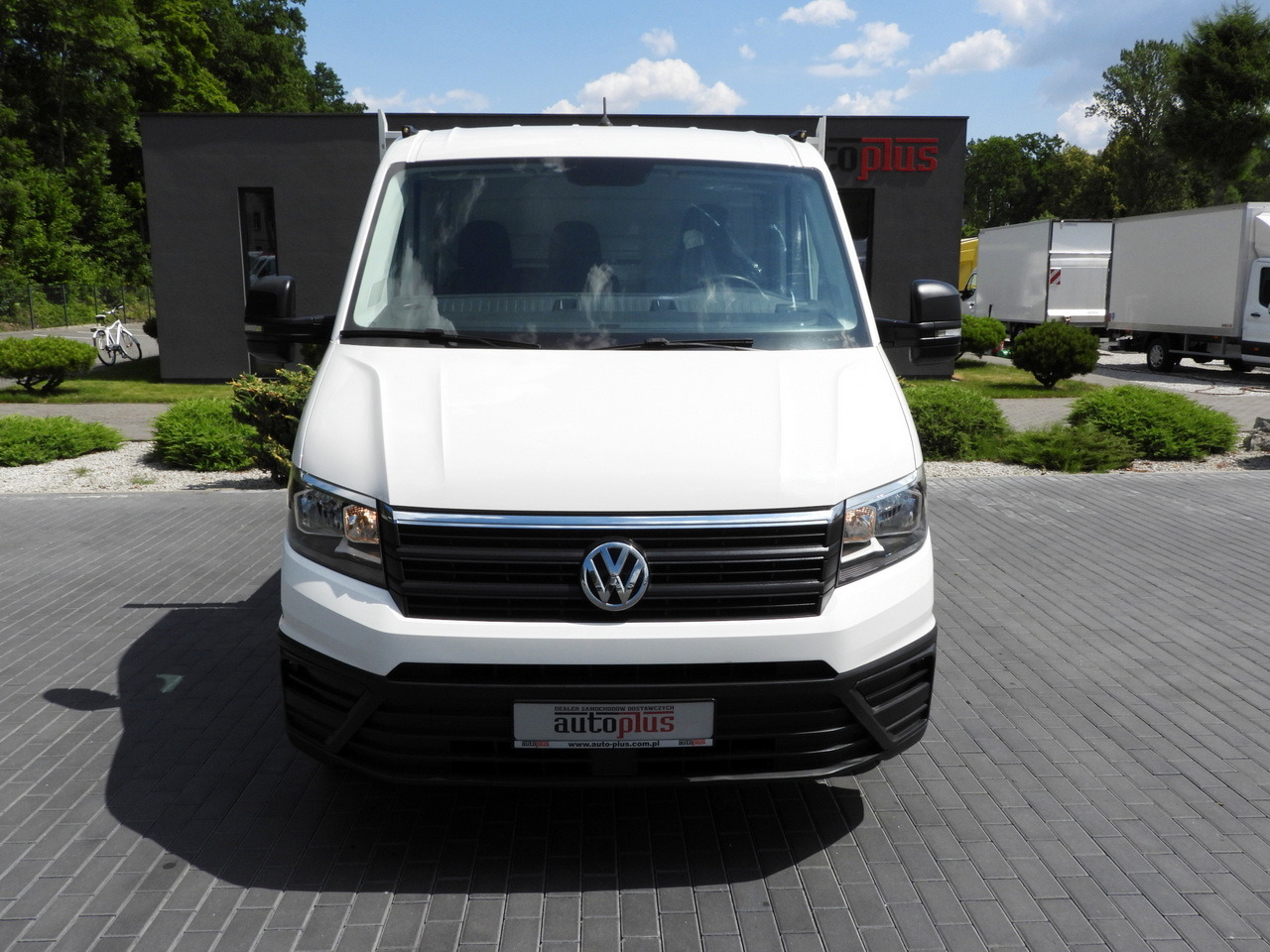 VOLKSWAGEN CRAFTER TIPPER CRUISE CONTROL TWIN WHEELS AIR CONDITIONING 180HP - Dostavno vozilo istovarivač: slika 5 VOLKSWAGEN CRAFTER TIPPER CRUISE CONTROL TWIN WHEELS AIR CONDITIONING 180HP - Dostavno vozilo istovarivač: slika 5